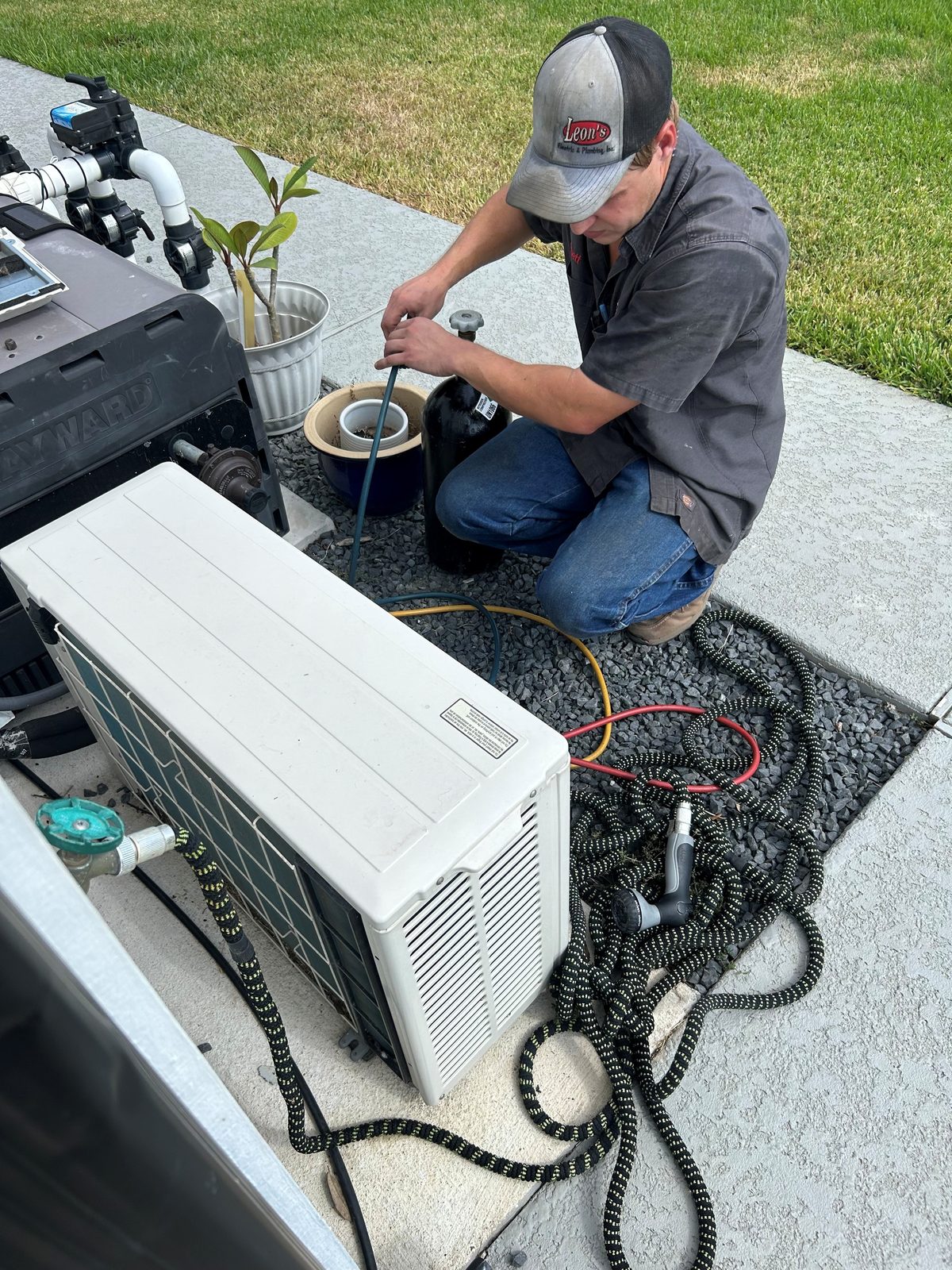 leons-residential-service A Leon's technician on a residential service call